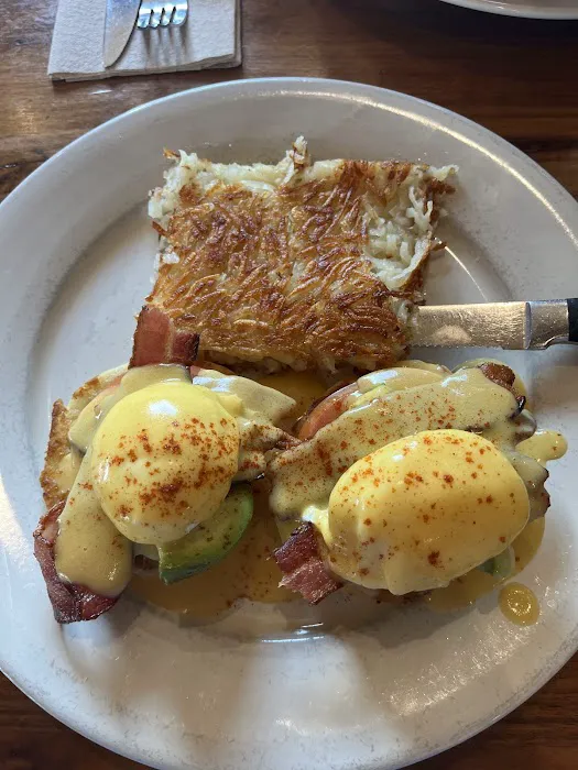 Holder’s Mission City Grill Picture 4