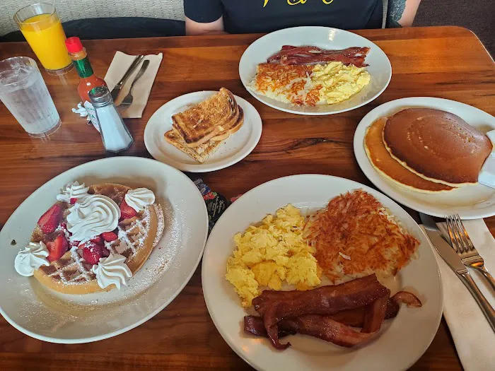 Holder’s Mission City Grill Picture 5