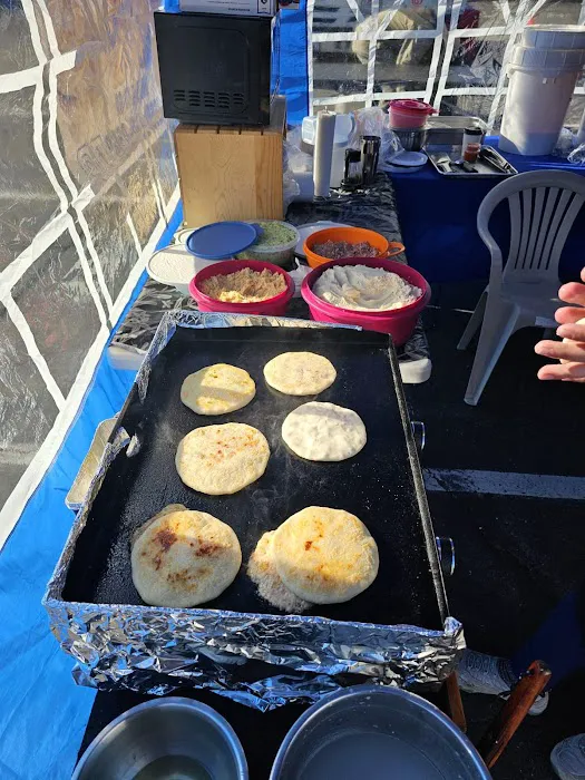 Exquisito Sabor Salvadoreño 2 Picture 5