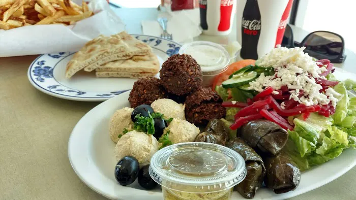 Gyros, Burgers & More Picture 3