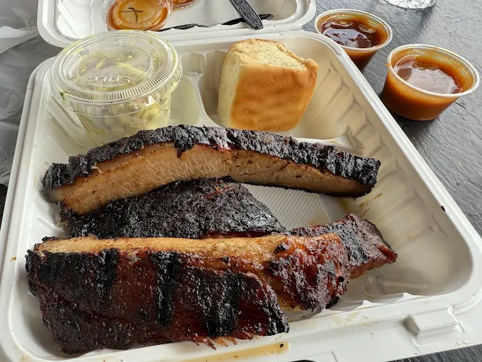 Smoked Out BBQ Picture 7