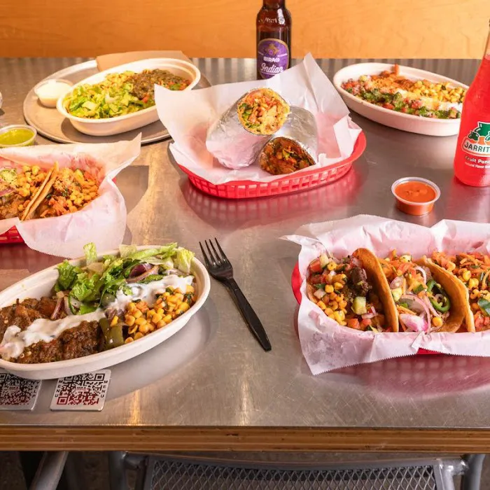 Sam & Curry Picture 7