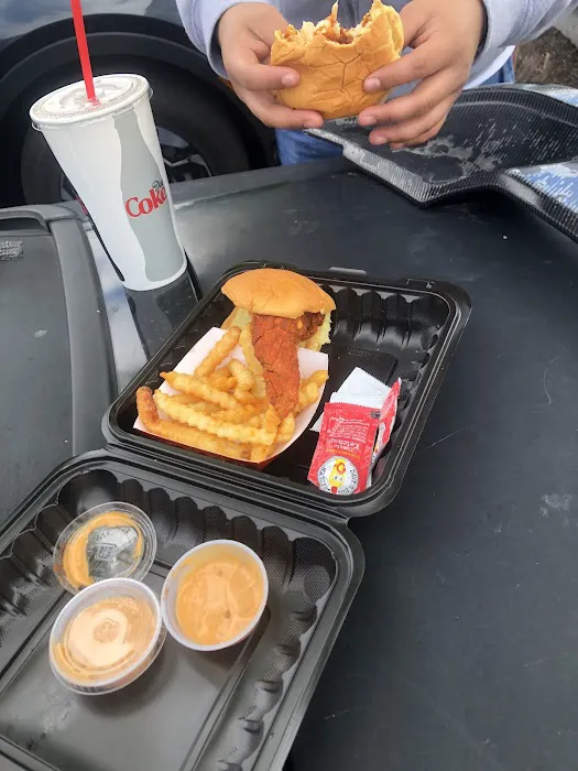 Dave's Hot Chicken Picture 9