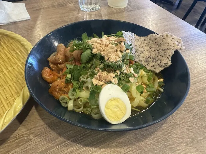 Mi Quang Co Thao Picture 5