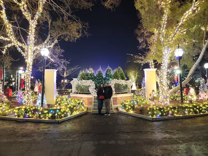 American Cafe Picture 9