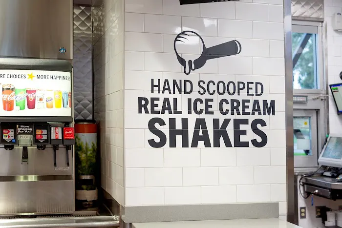 Carl’s Jr. Picture 1