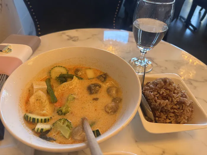 Laksana Thai Cuisine Picture 3