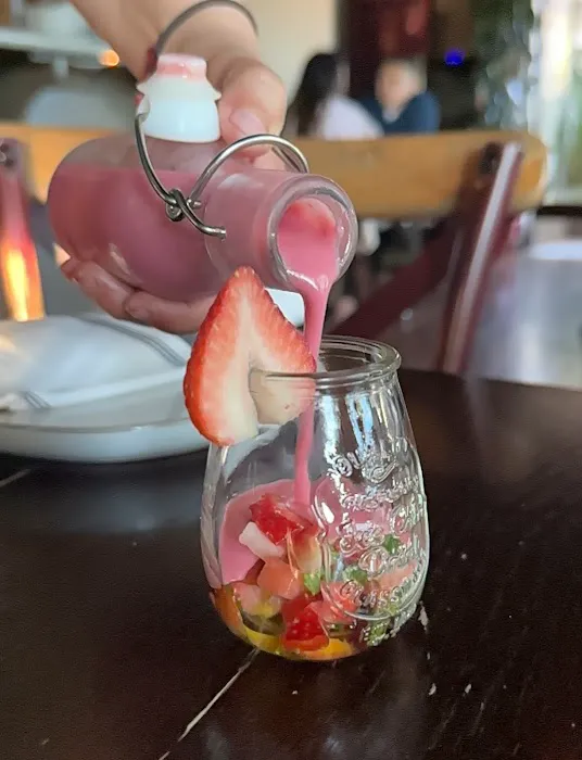 La Catalana Picture 2