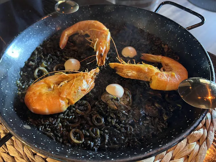 La Catalana Picture 3