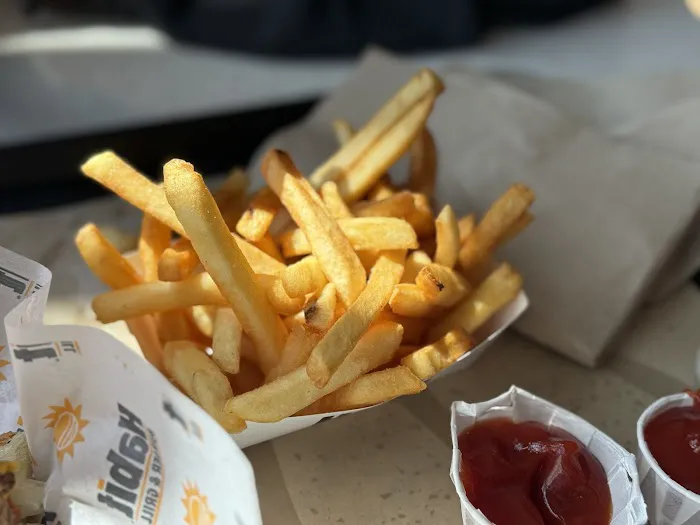 Habit Burger & Grill Picture 7