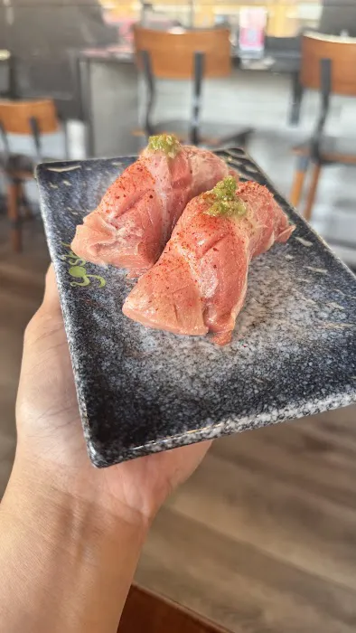 Yoshi sushi Picture 4