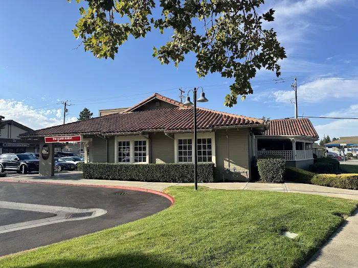 The Garret Station Picture 3