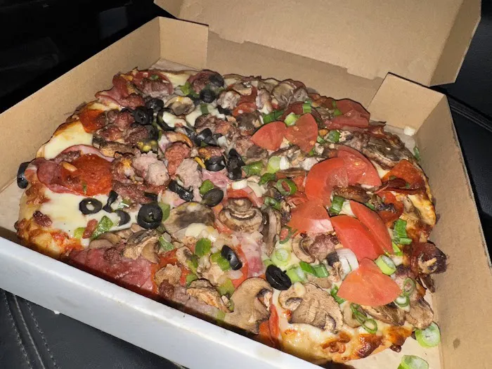 The Garret Station Picture 6