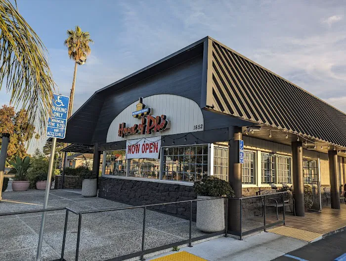 House of Pho Picture 7