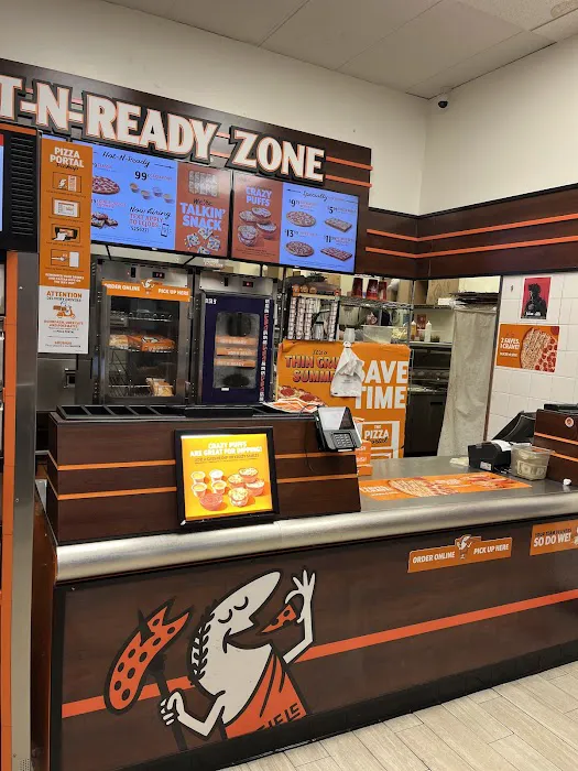 Little Caesars Pizza Picture 5