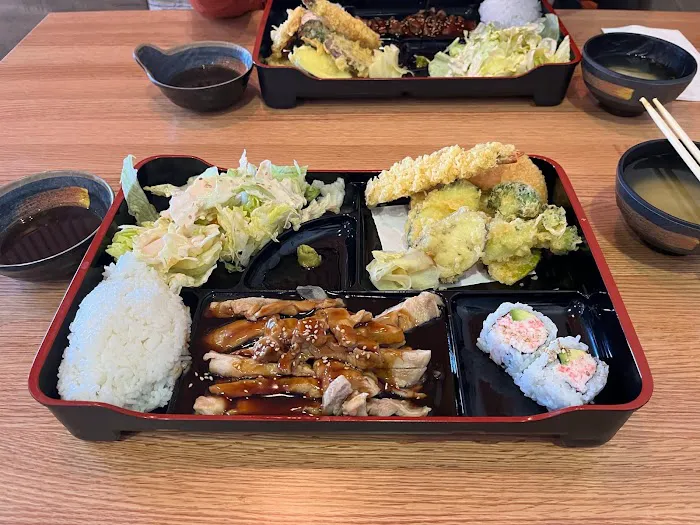 Sushi Kawa Picture 4