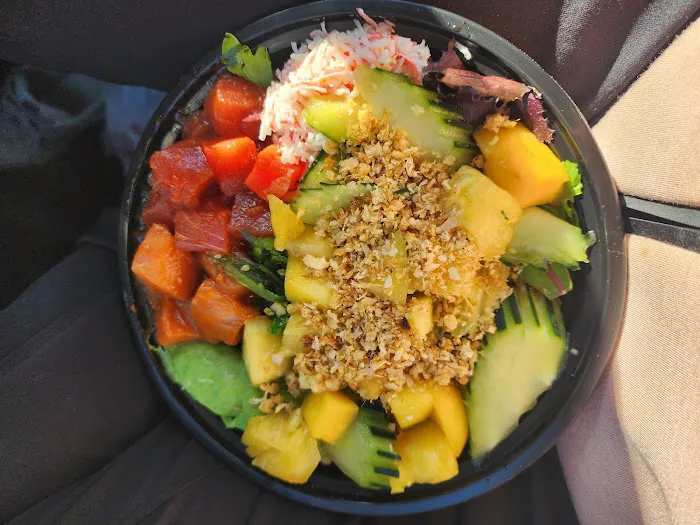 Poke Paradise Picture 5