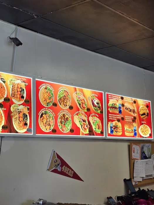 Halal Gyro Express & Kebabs Picture 7