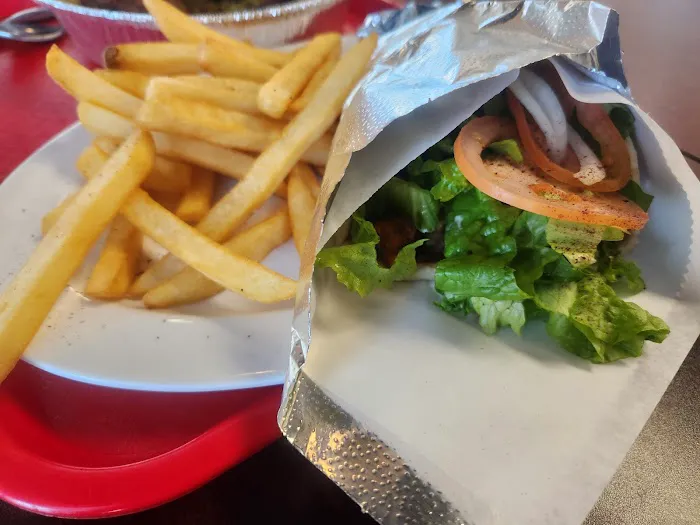 Halal Gyro Express & Kebabs Picture 4