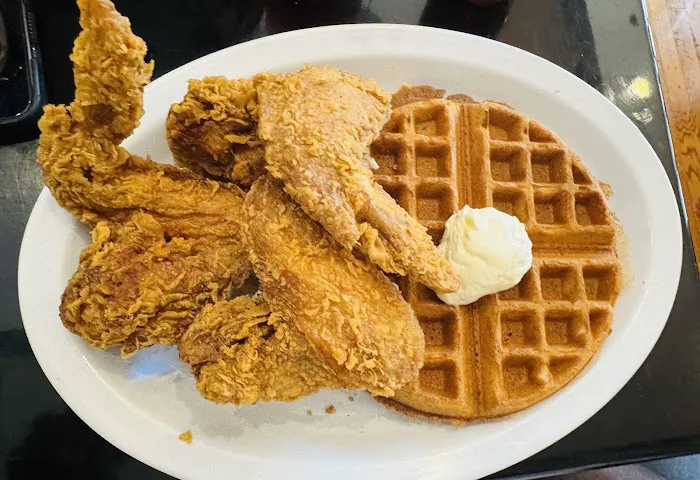 Jackie's Place - North Picture 7