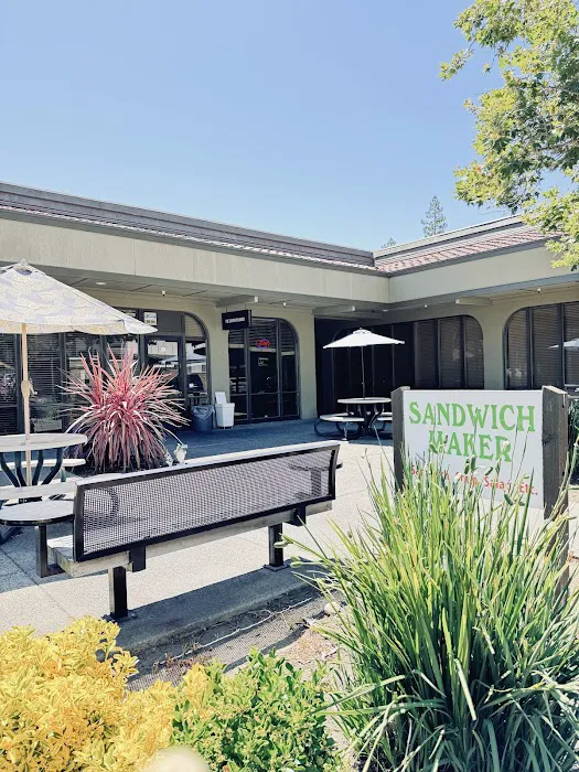 Sandwich Maker Picture 7