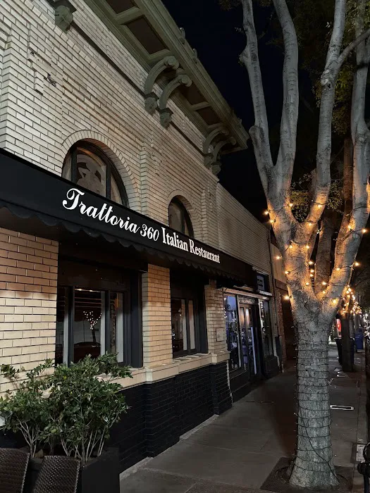Trattoria 360 Picture 10