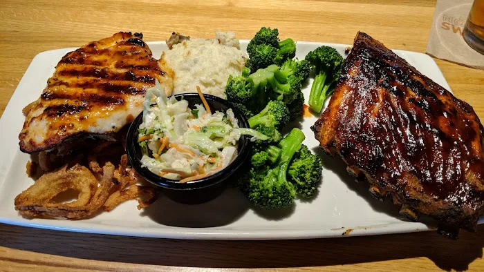 Applebee's Grill + Bar Picture 6