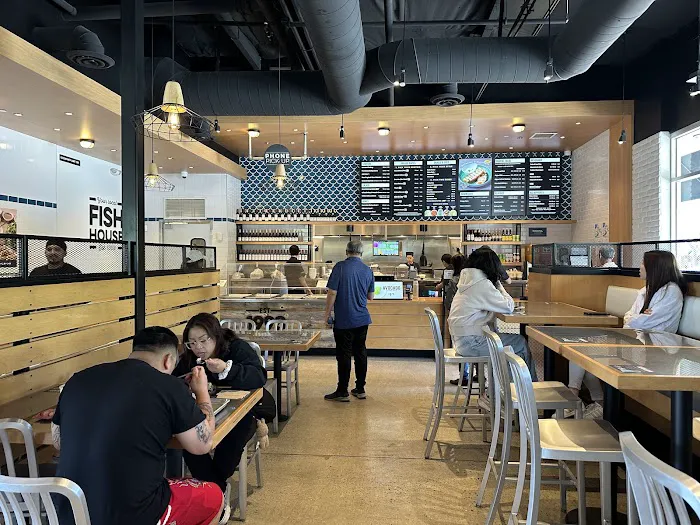 California Fish Grill Picture 5