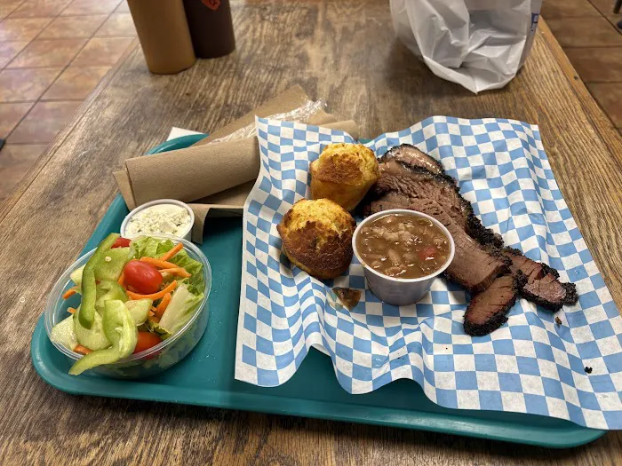 Mesquite and Oak Picture 10