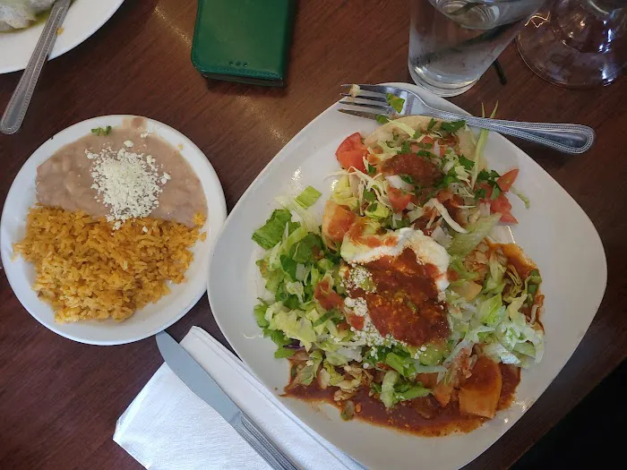 La Corona Taqueria Picture 3