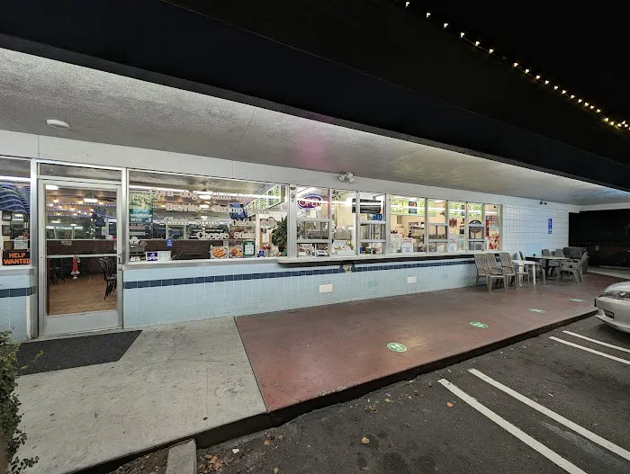 Classic Burgers of Los Gatos Picture 10