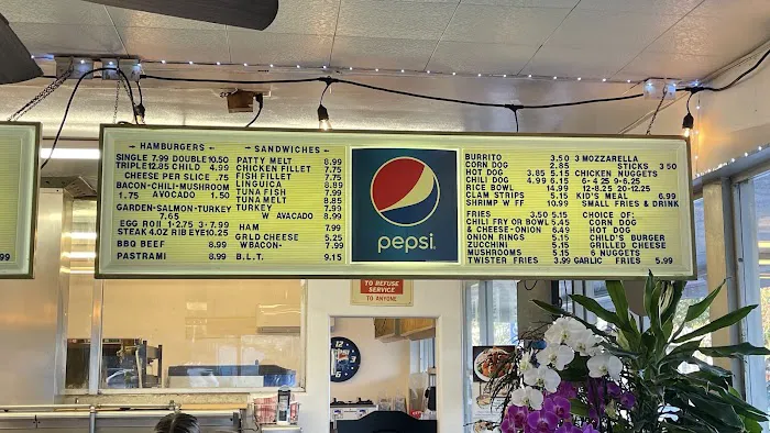 Classic Burgers of Los Gatos Picture 3