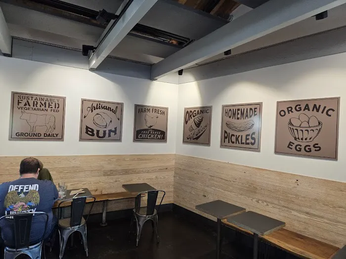 Super Duper Burgers Picture 6