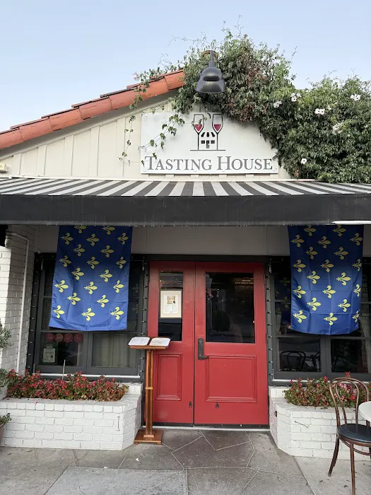 Tasting House Picture 10