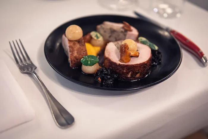 Tasting House Picture 9