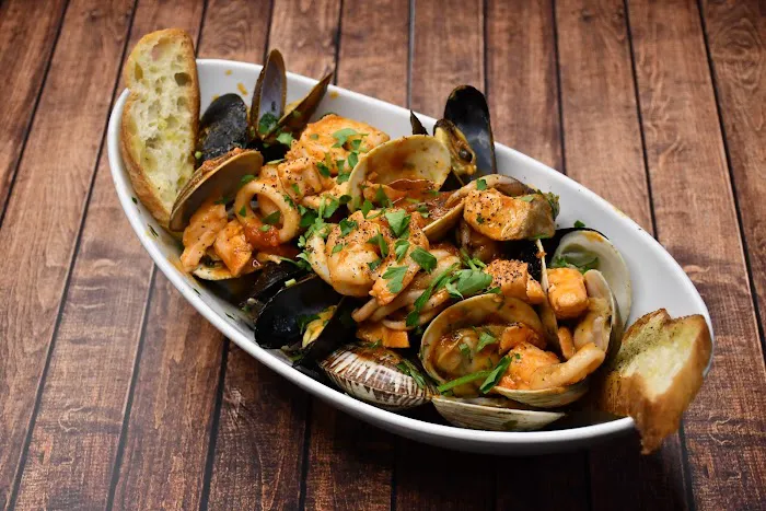 Italian Brothers Restaurant | ITB | Dining & Delivery | Catering for Events & Weddings Picture 7