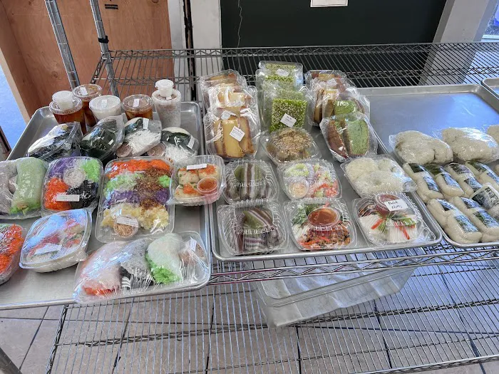 Duc Huong Sandwiches Picture 2