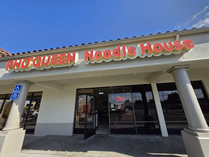 Phở Queen Noodle House Picture 3