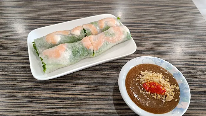 Phở Queen Noodle House Picture 4