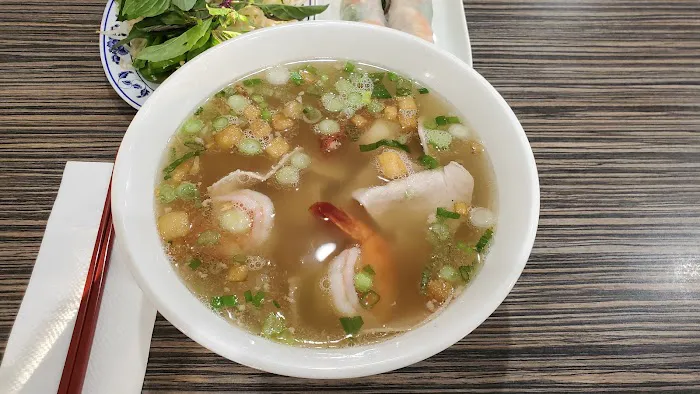Phở Queen Noodle House Picture 2