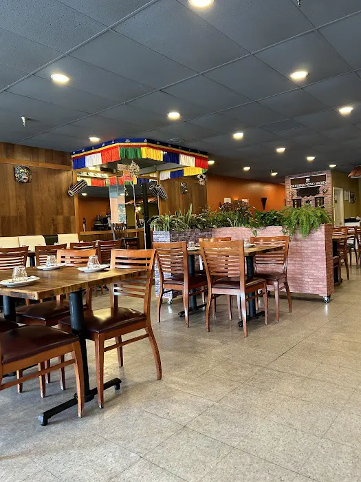 California Momo Kitchen Picture 10