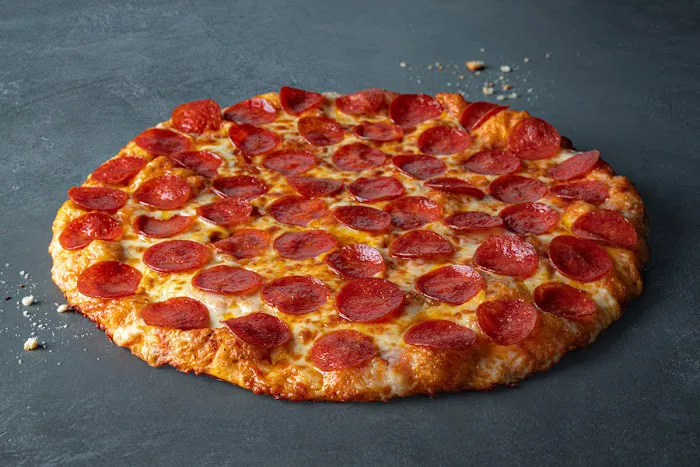 Round Table Pizza Picture 4