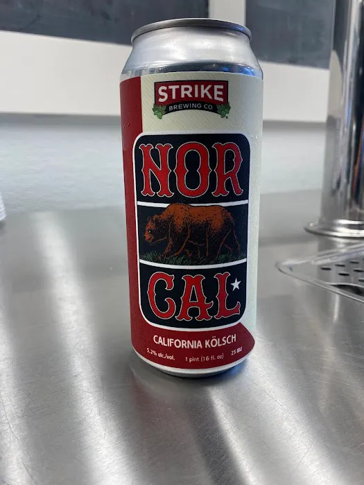 Round Table Pizza Picture 6