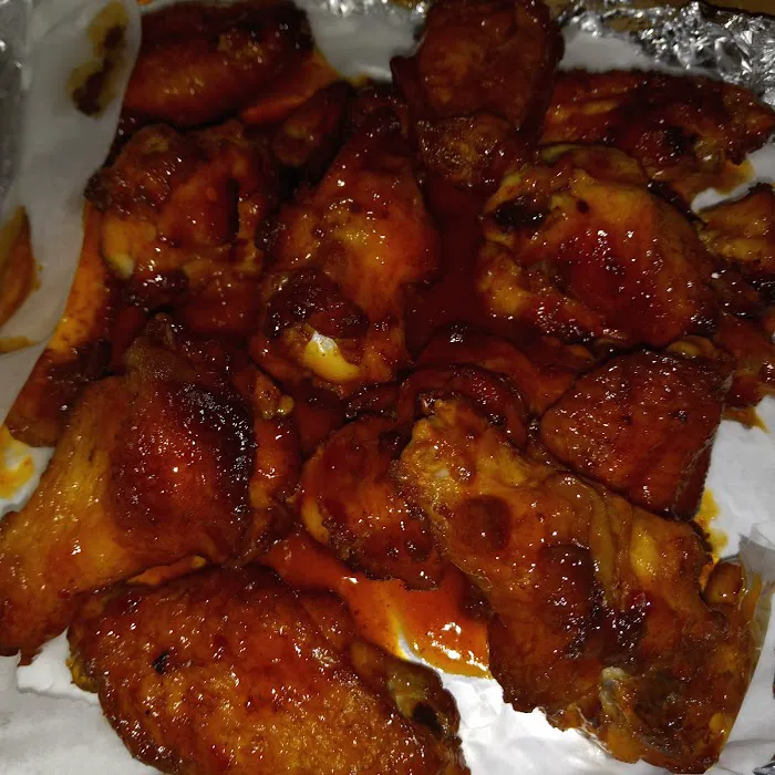 Round Table Pizza Picture 8