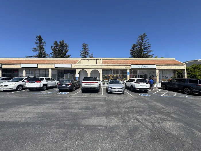 Negeen Restaurant Picture 3