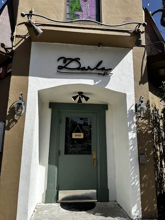 Darla Cafe Picture 7