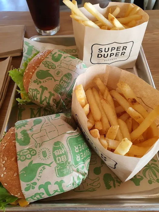 Super Duper Burgers Picture 5