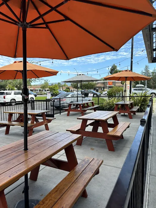 Super Duper Burgers Picture 8