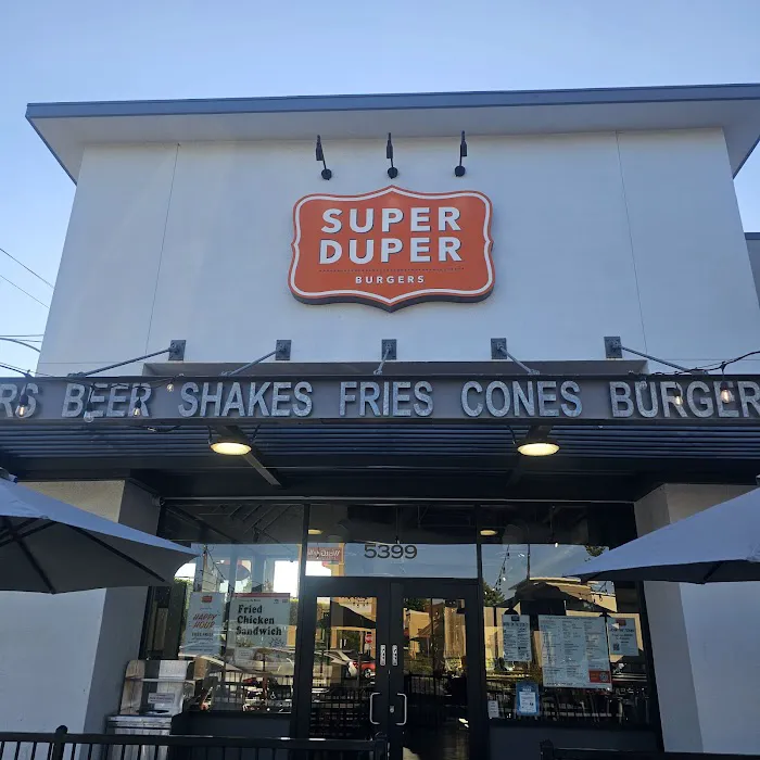 Super Duper Burgers Picture 4