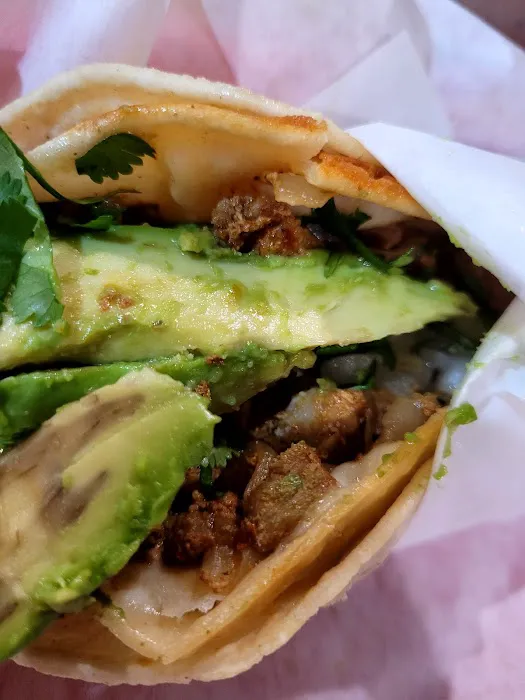 Super Taqueria Picture 3